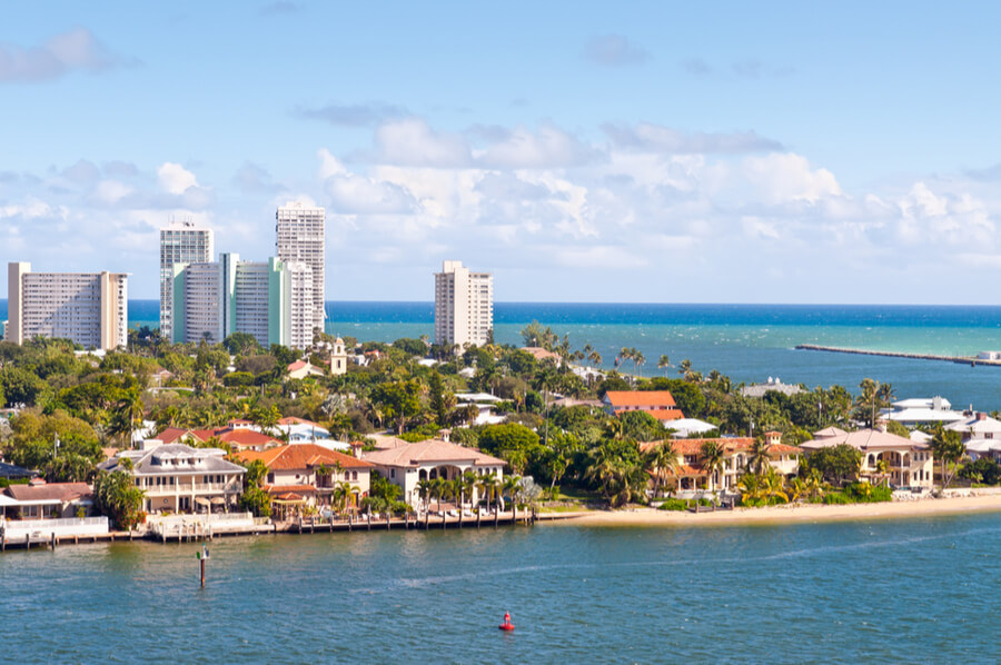 waterway and ocean at beach Florida, Fort Lauderdale