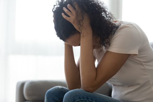 depressed state in woman after drinking on antidepressants
