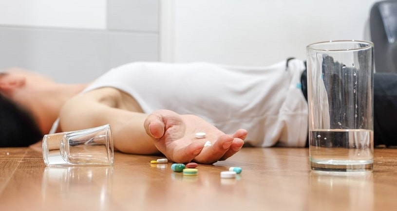 Man lying on the floor after Meloxicam overdose.