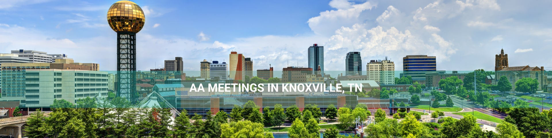 Knoxville, Tennessee city panorama.